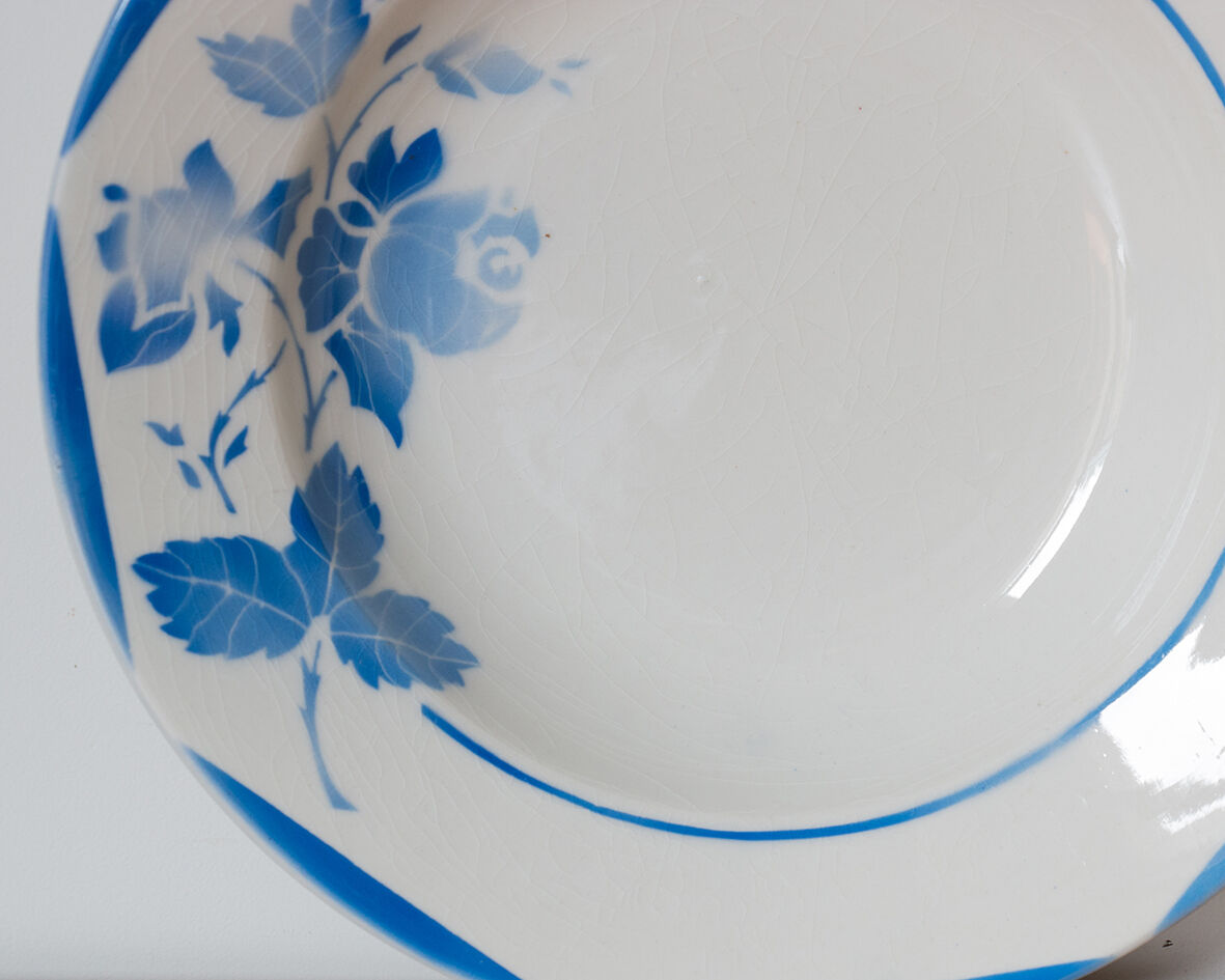 10 old soup plates