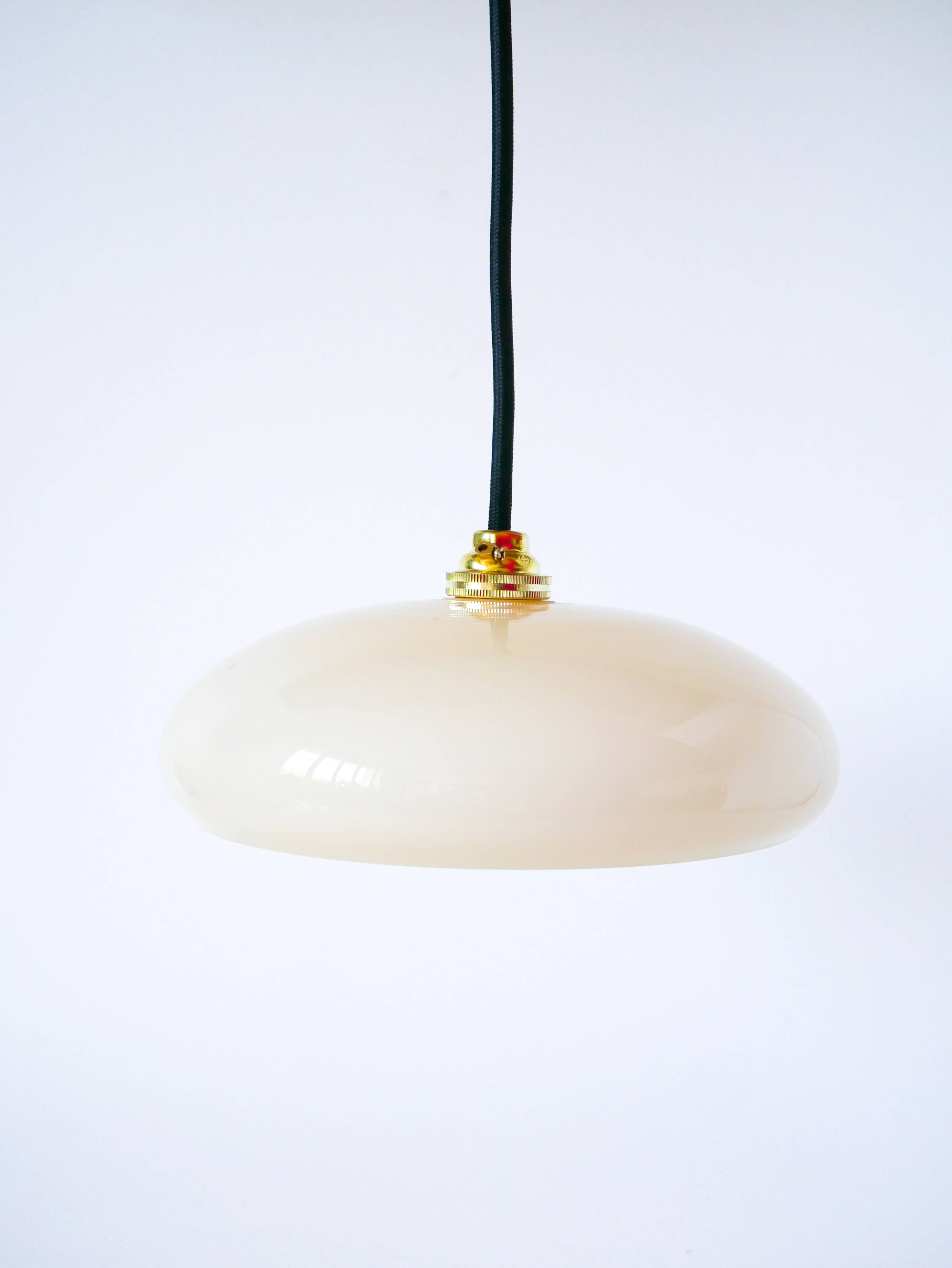 Smooth opaline suspension, Beige, 1950