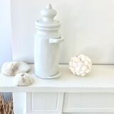 Ceramic conservation pot