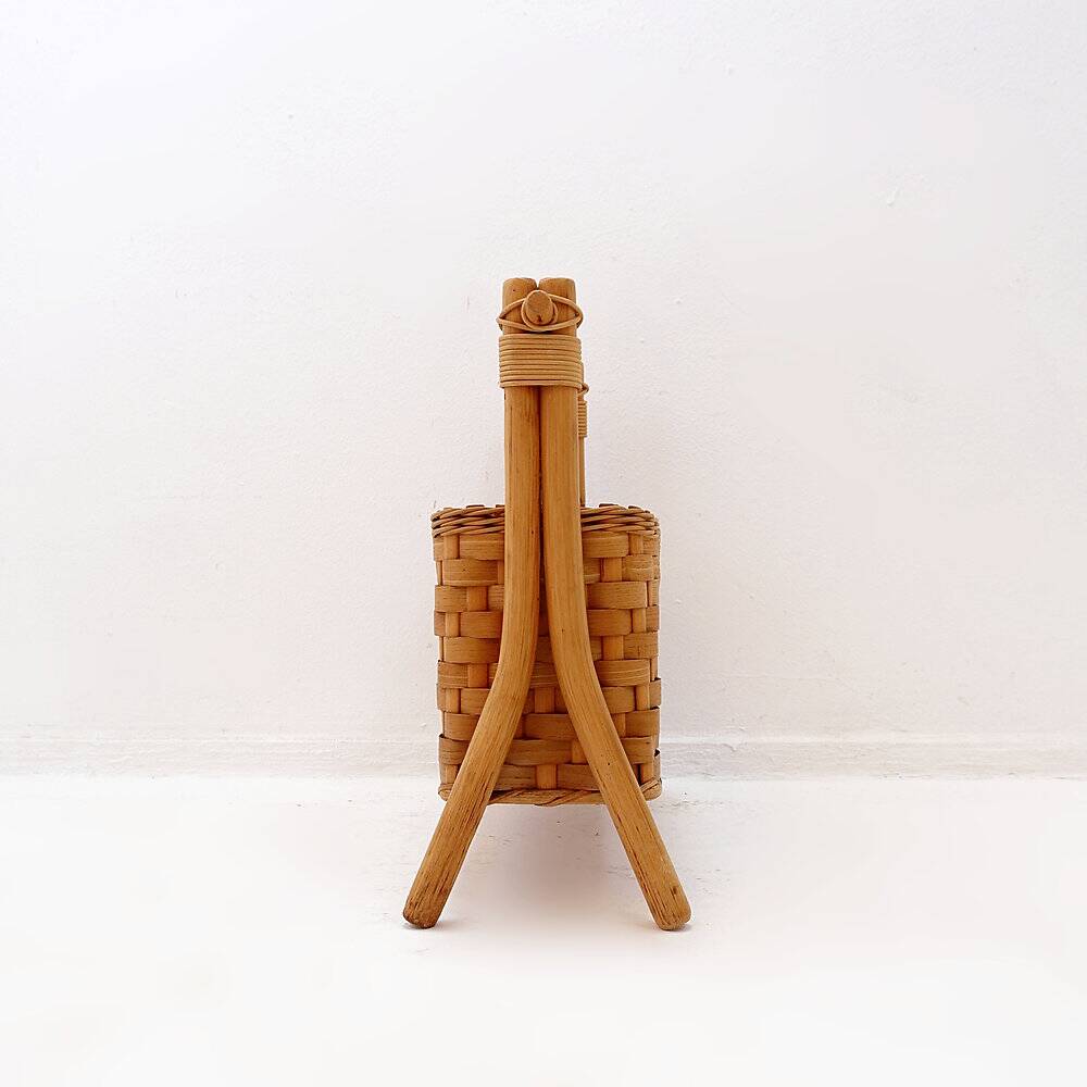 Vintage bamboo magazine rack in bohemian style - 1970s