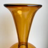 Modernist design vase in amber glass 70s