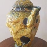 Magnesite pitcher