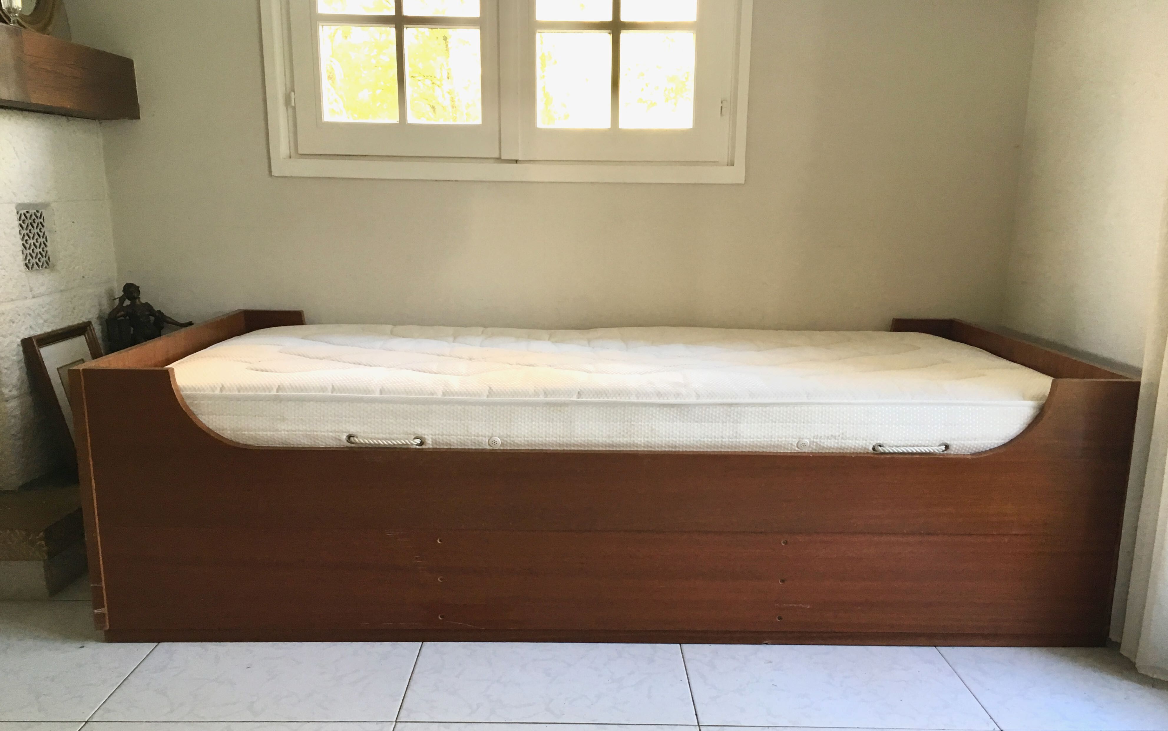 Scandinavian teak bed 70s-80s