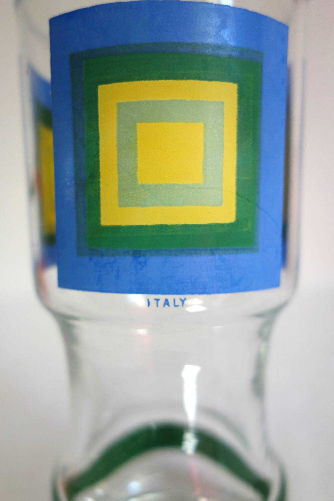 4 vintage 70s pop glasses