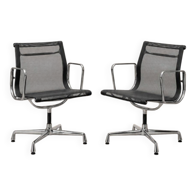 2 chaises de bureau Vitra Charles & Ray Eames EA 103 Aluminium