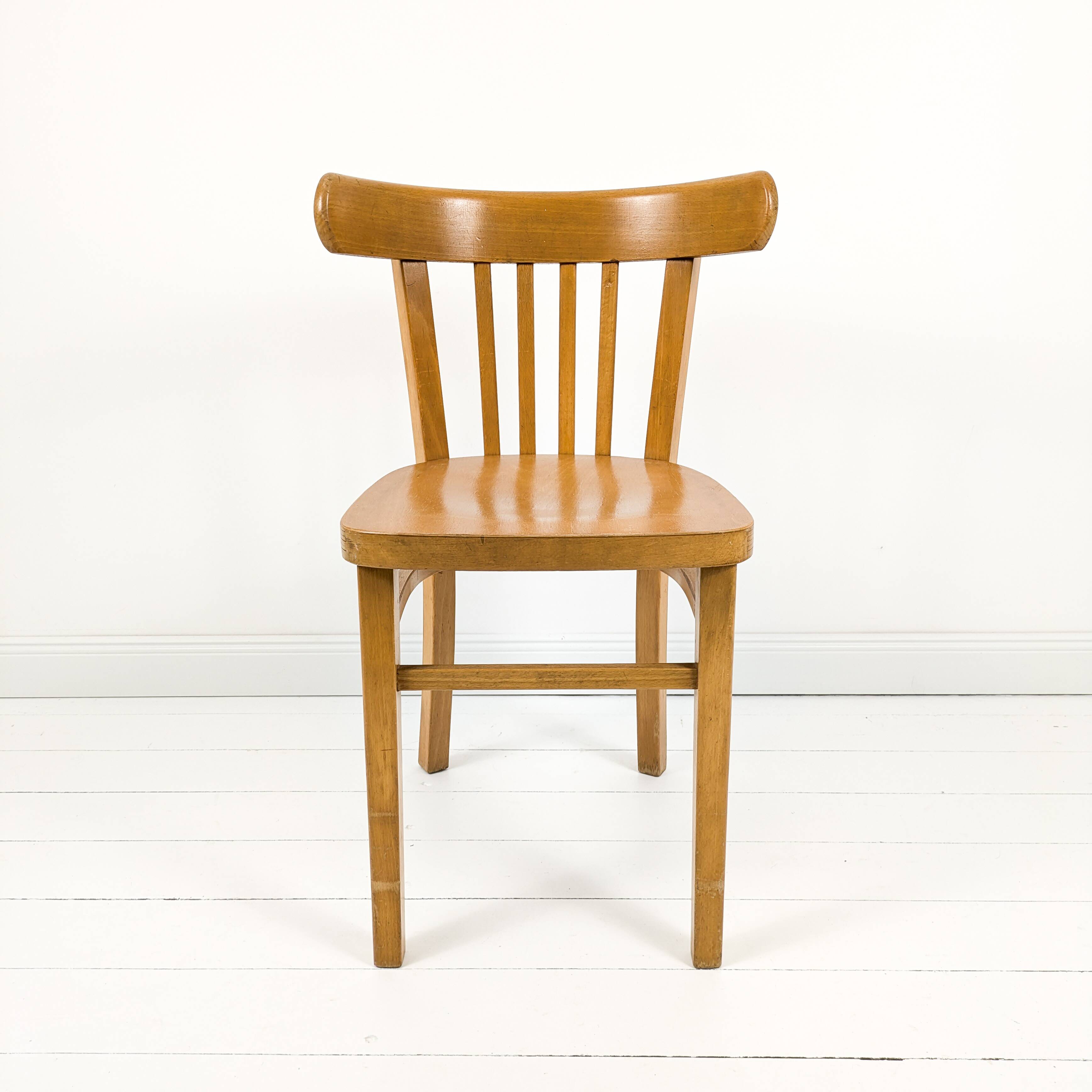 Chaise de bistrot