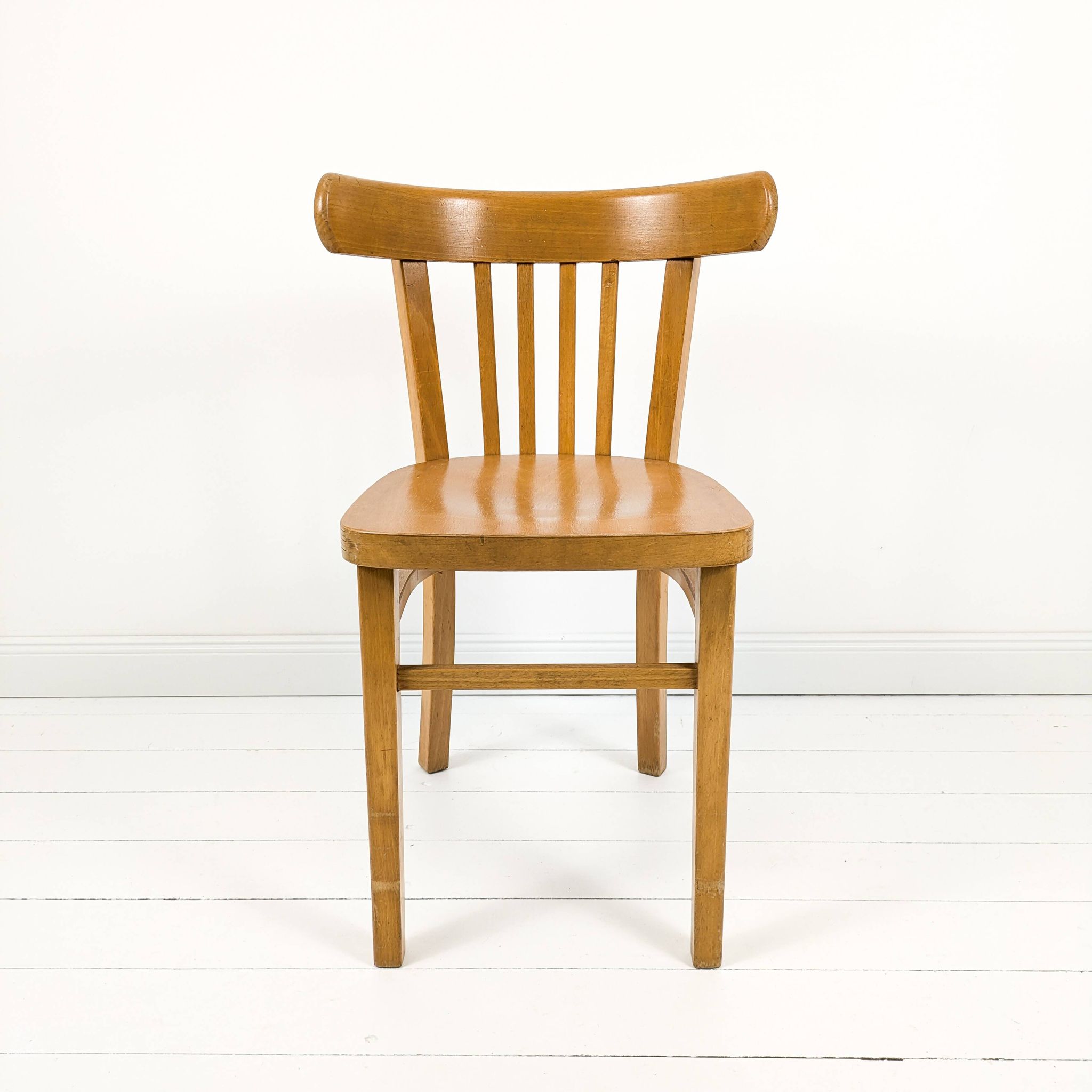 Chaise de bistrot