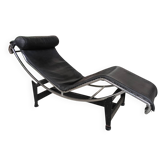 Chaise longue LC4 signée – Le Corbusier / Cassina – cuir noir