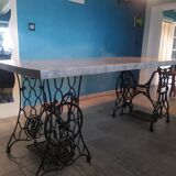 Singer foot table