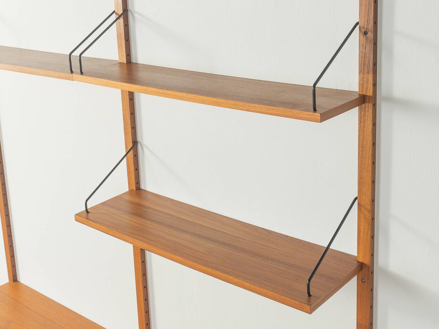 1960s wall shelf Poul Cadovius