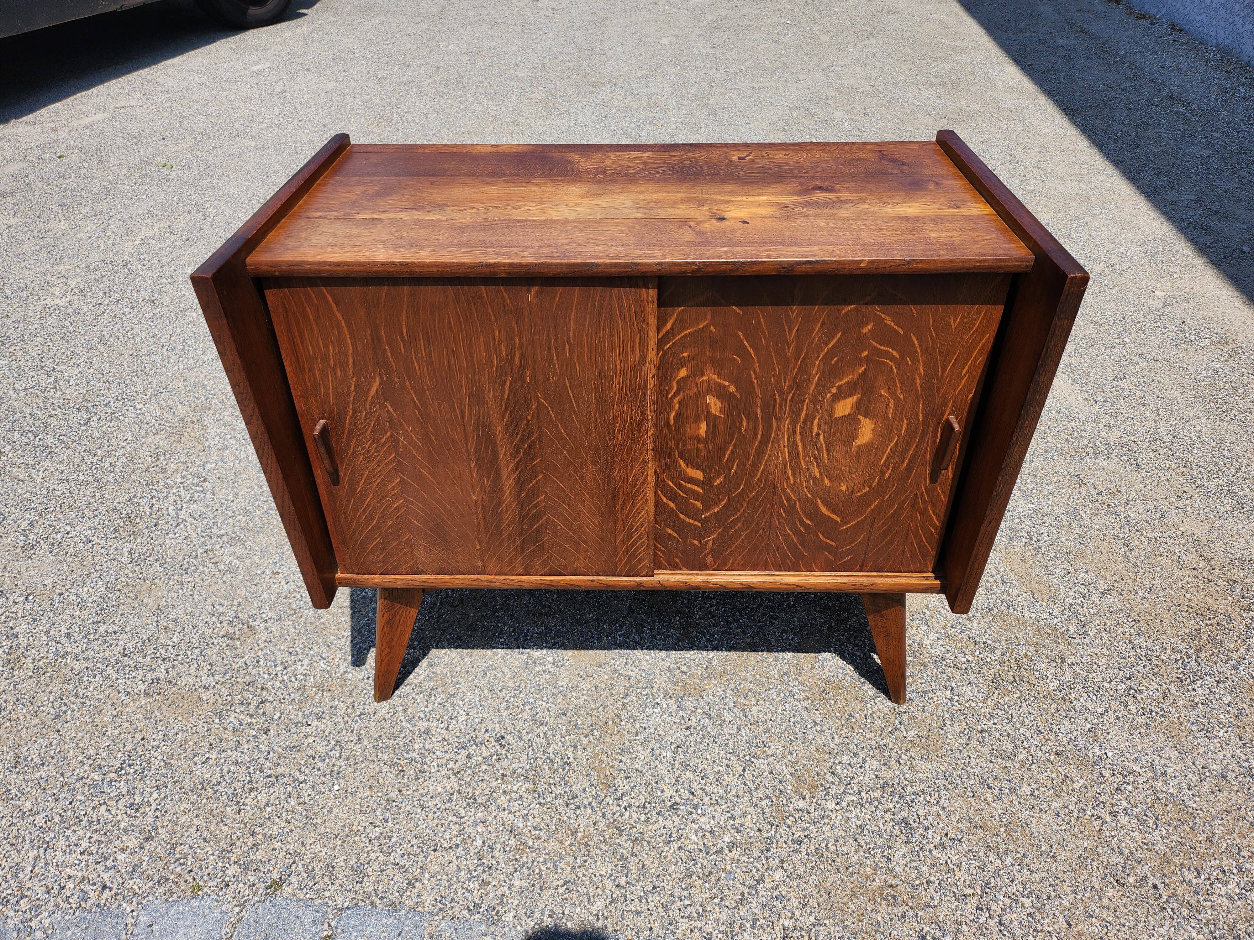 Bar furniture vintage compass