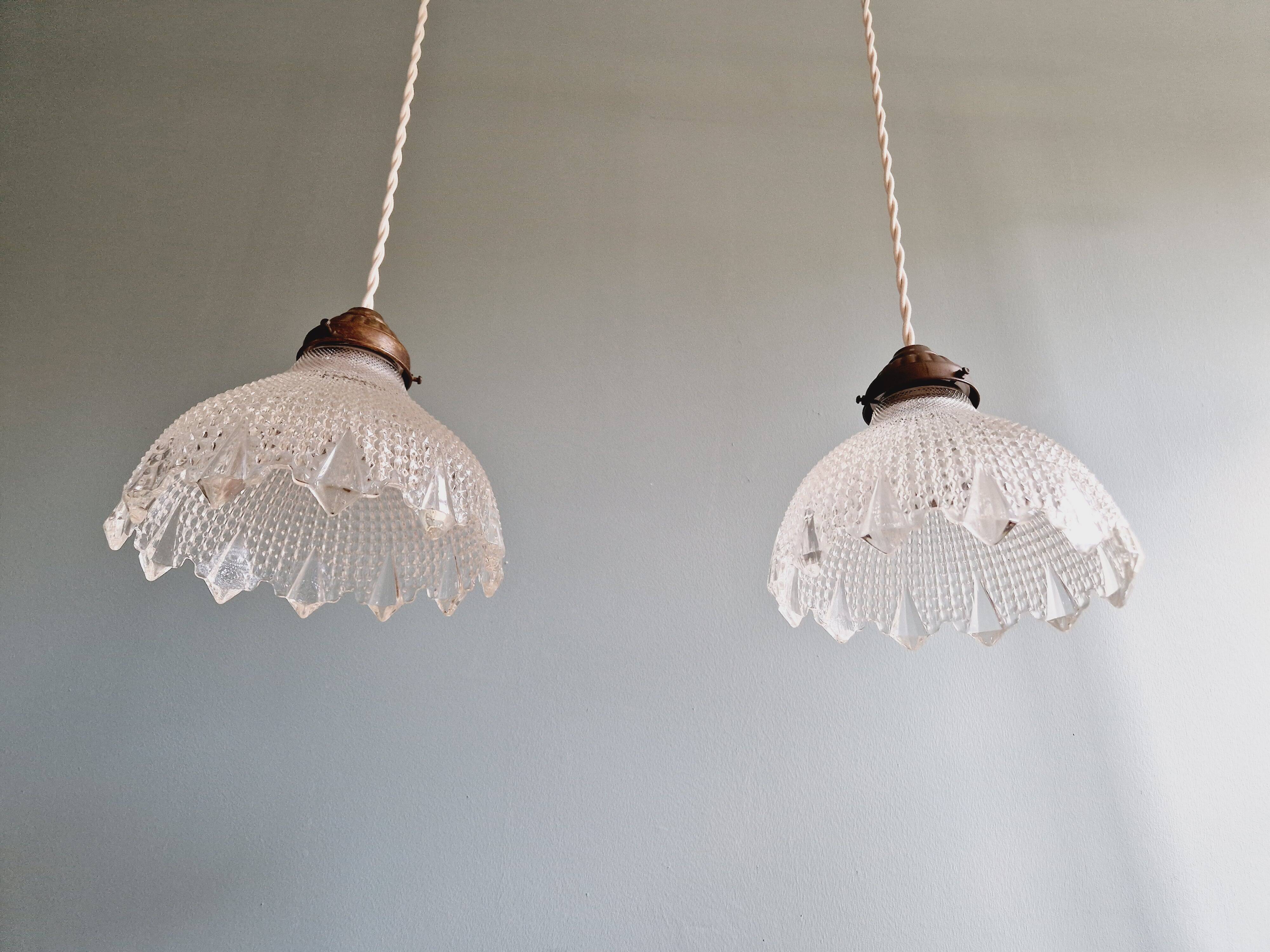 Art Deco scalloped clear glass pendant light, 1920s-30s