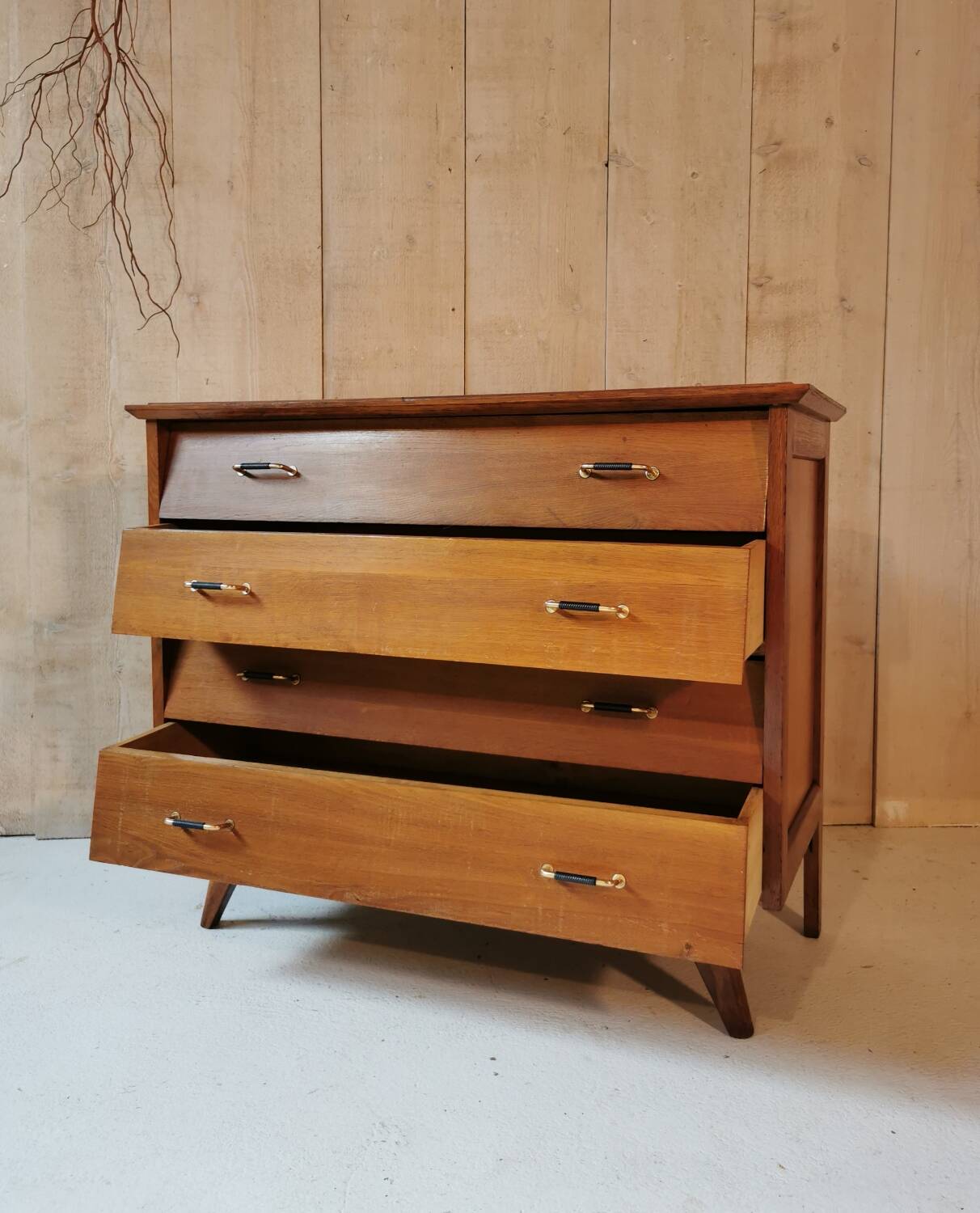 Vintage chest of drawers