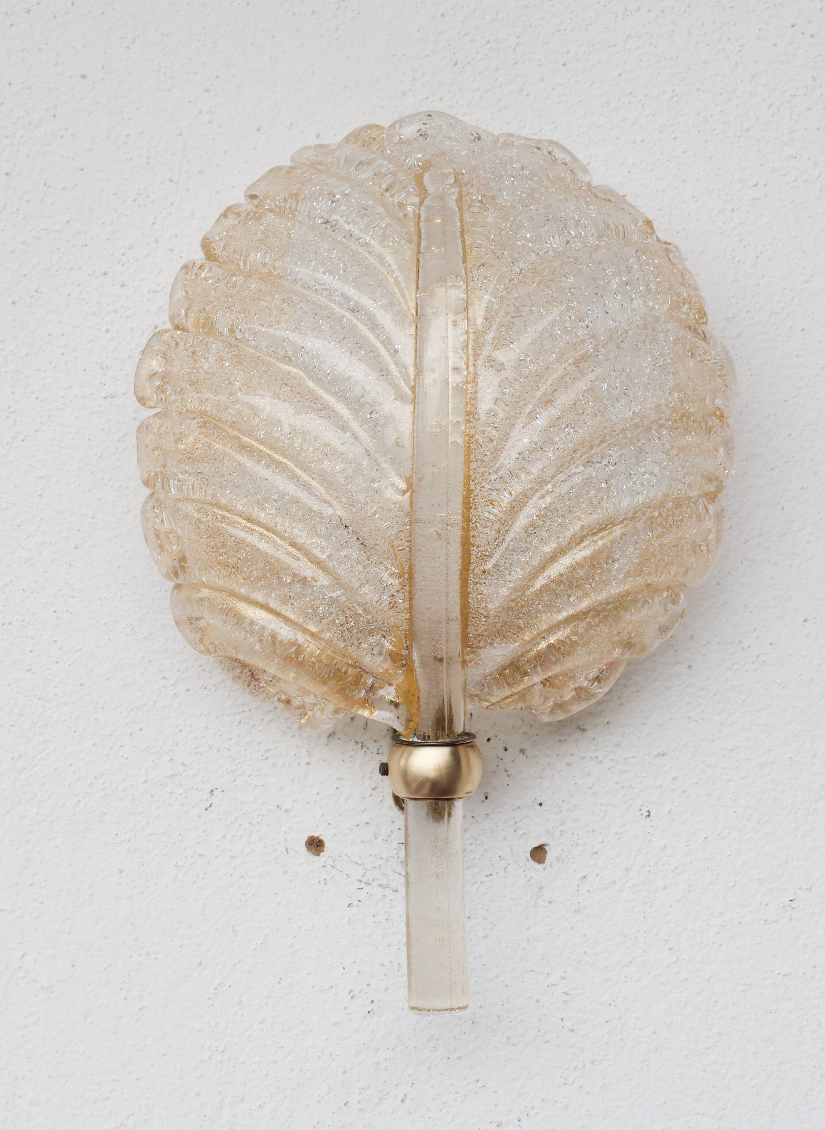 Barovier & Toso Murano Gold Glass and Brass Wall Light, Italy, 1960s