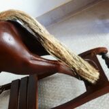 Ancien cheval à bascule en bois et cuir