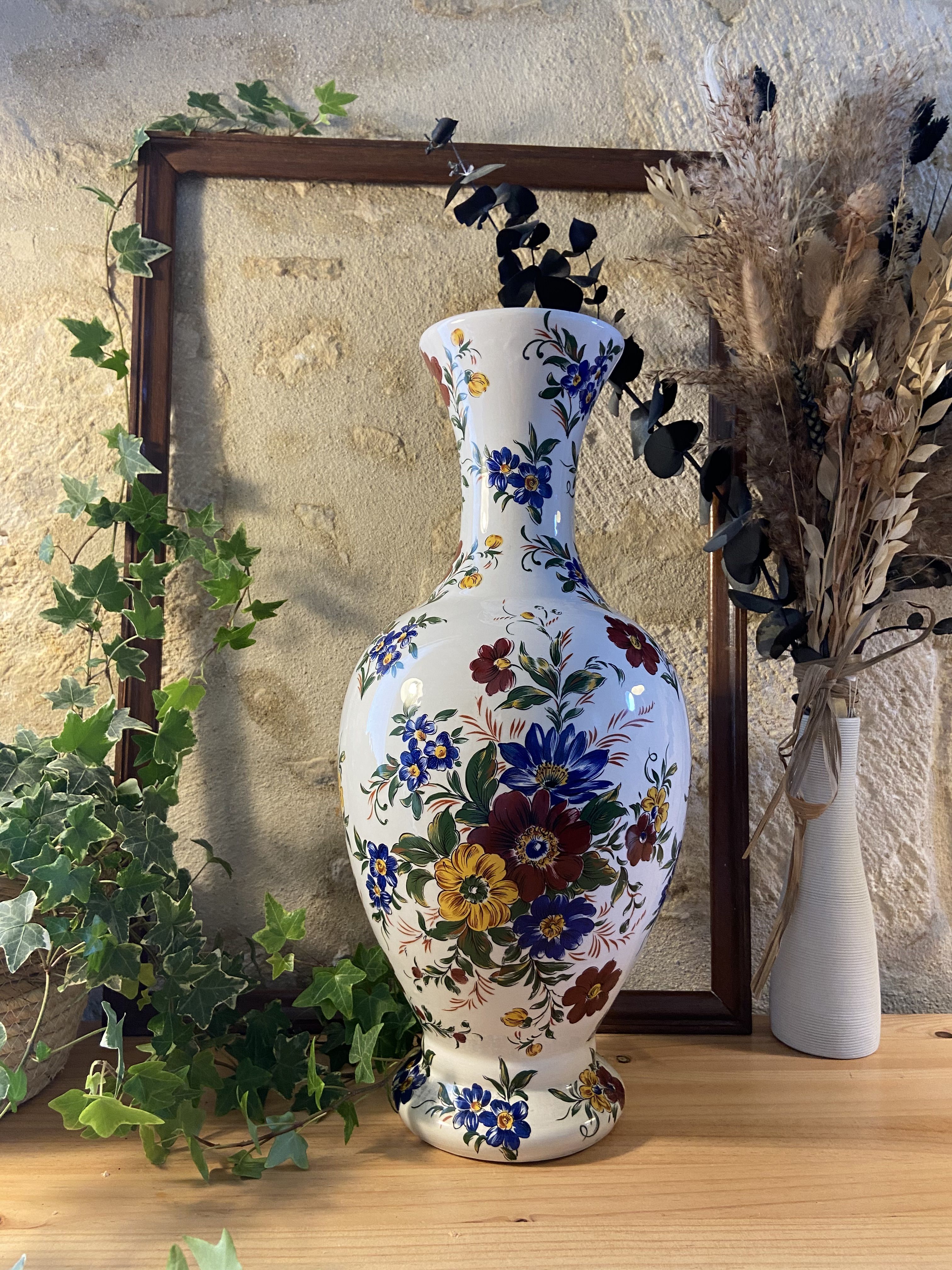 Pair of xxl vases