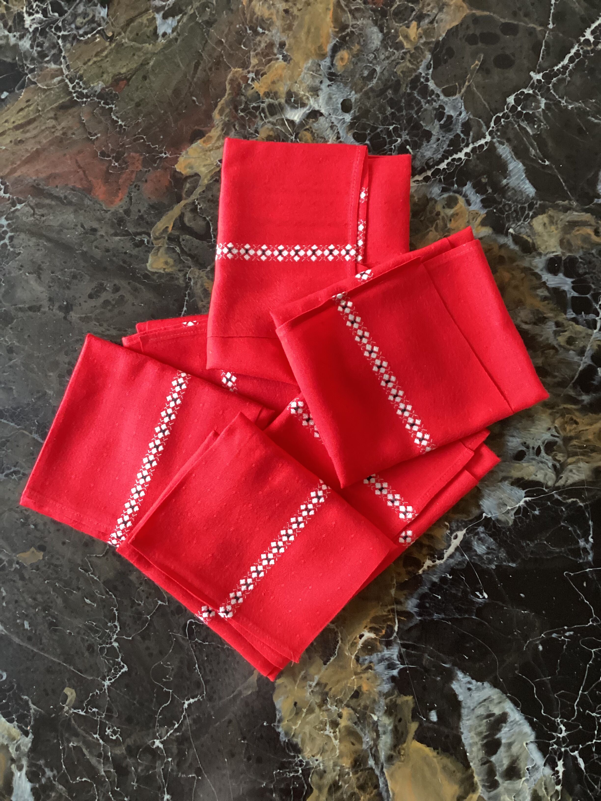 Set of six napkins in cotton / linen vintage dimension: height -52cm- width -48cm-