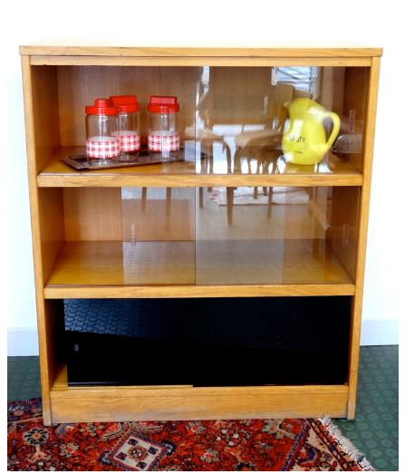 Showcase shelf low 50 60 years