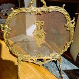 Fire screen, 19th century spark screen in gilded bronze