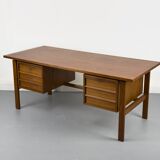 Mid-Century Teak Desk by Svend Åge Madsen for Sigurd Hansen, 1960s