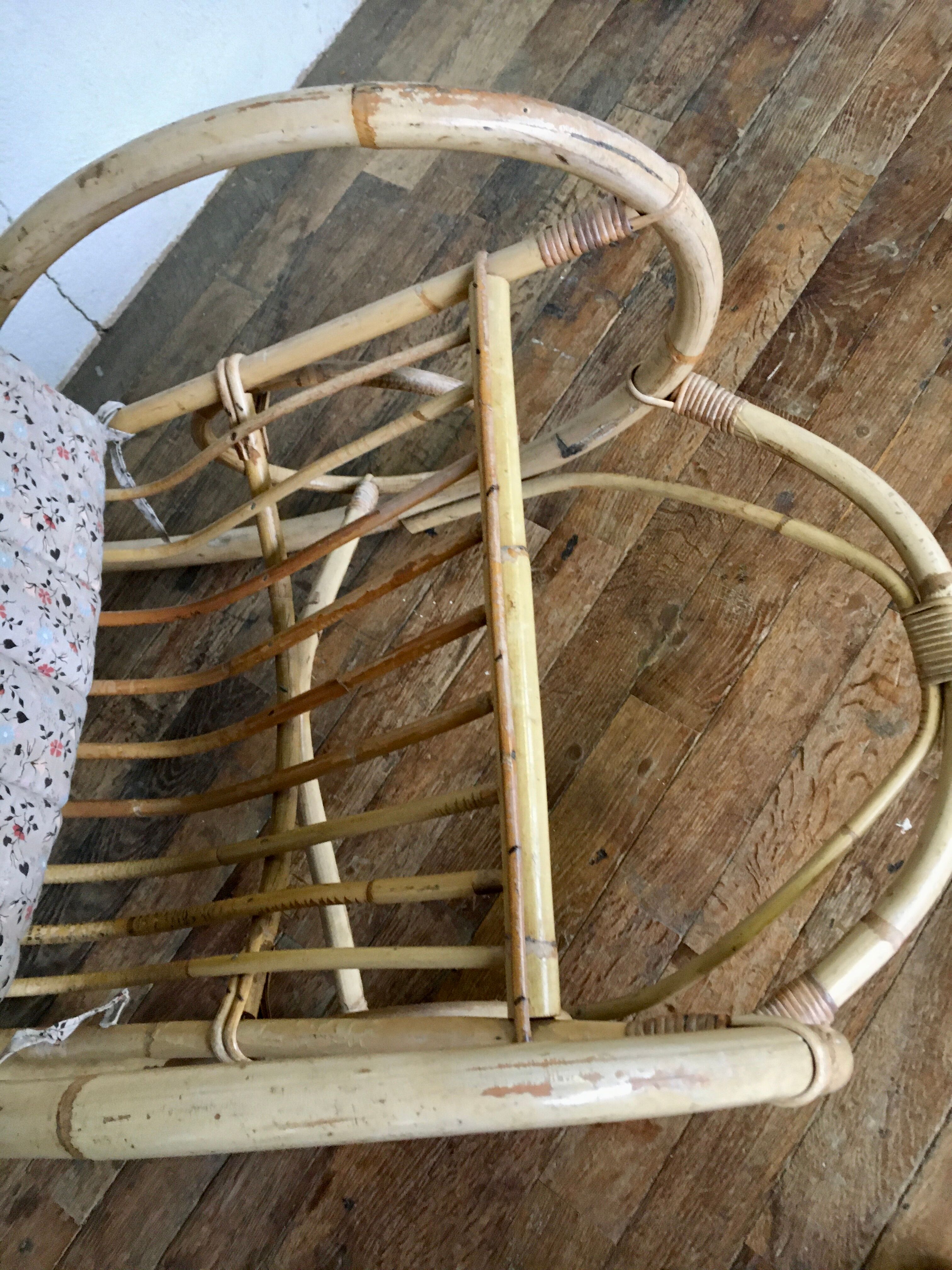Rocking flesh in bamboo rattan and vintage wicker 1950