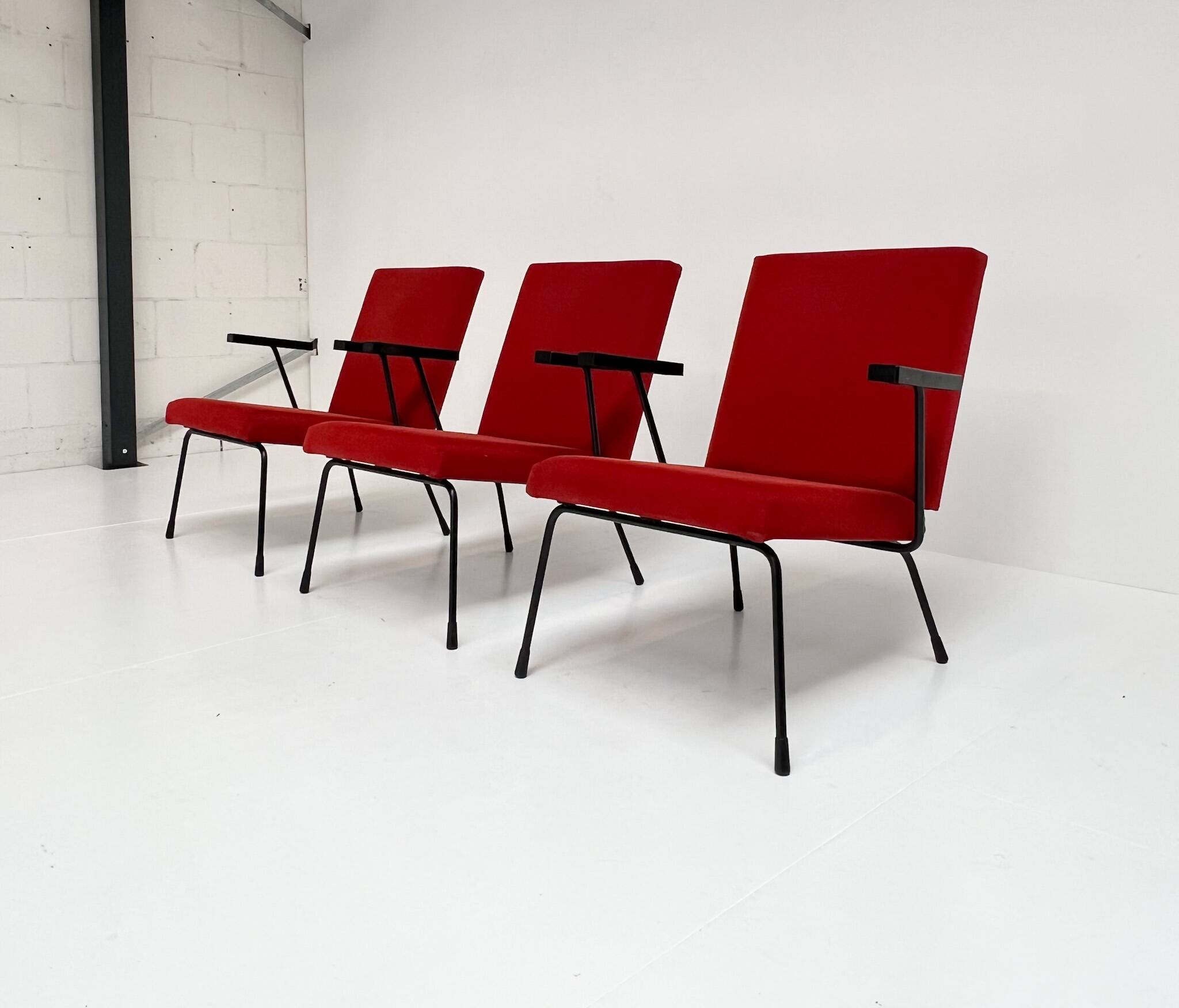 Gispen 1407 armchair by Wim Rietveld, 1954