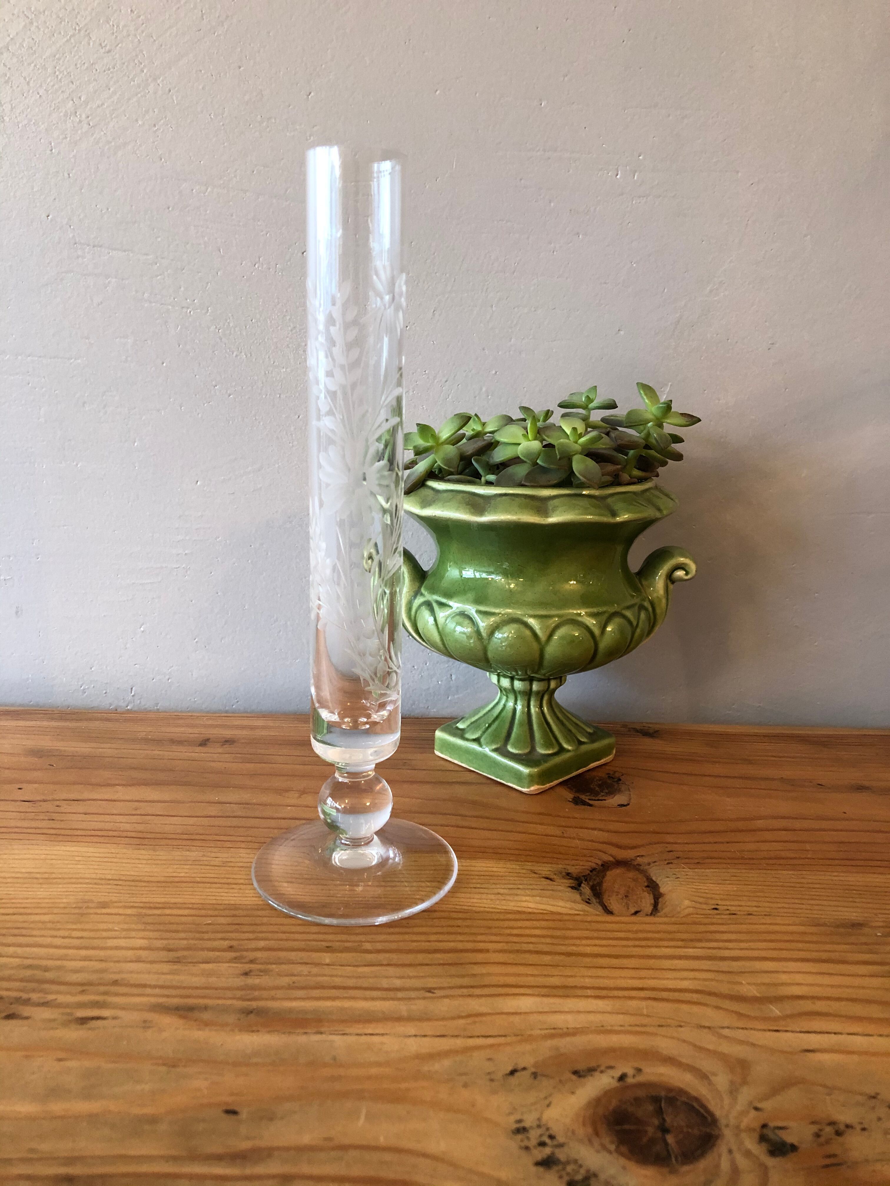 Ancient soliflore vase