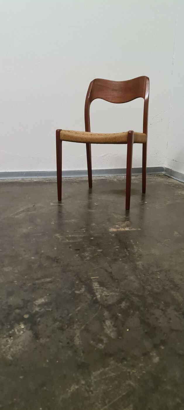 Vintage danish deign dining chair by miels moller ,model 71