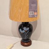 Very nice vintage lamp to lay in excellent hand-painted condition