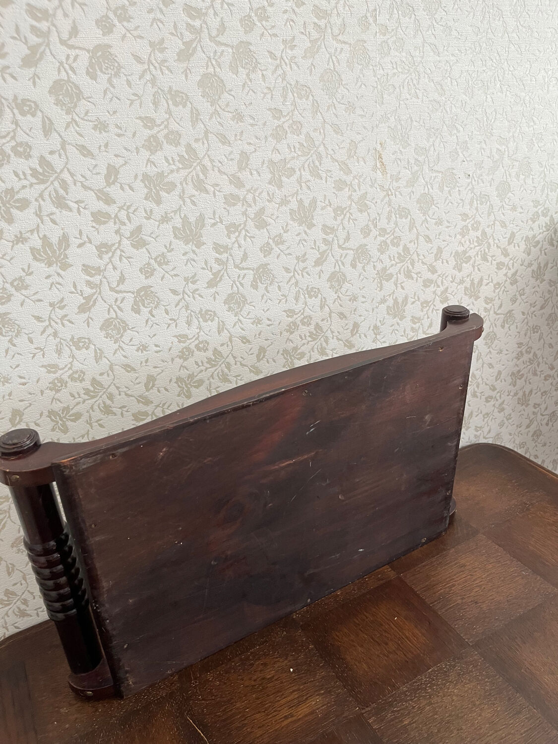 Miroir bois et verre piqué