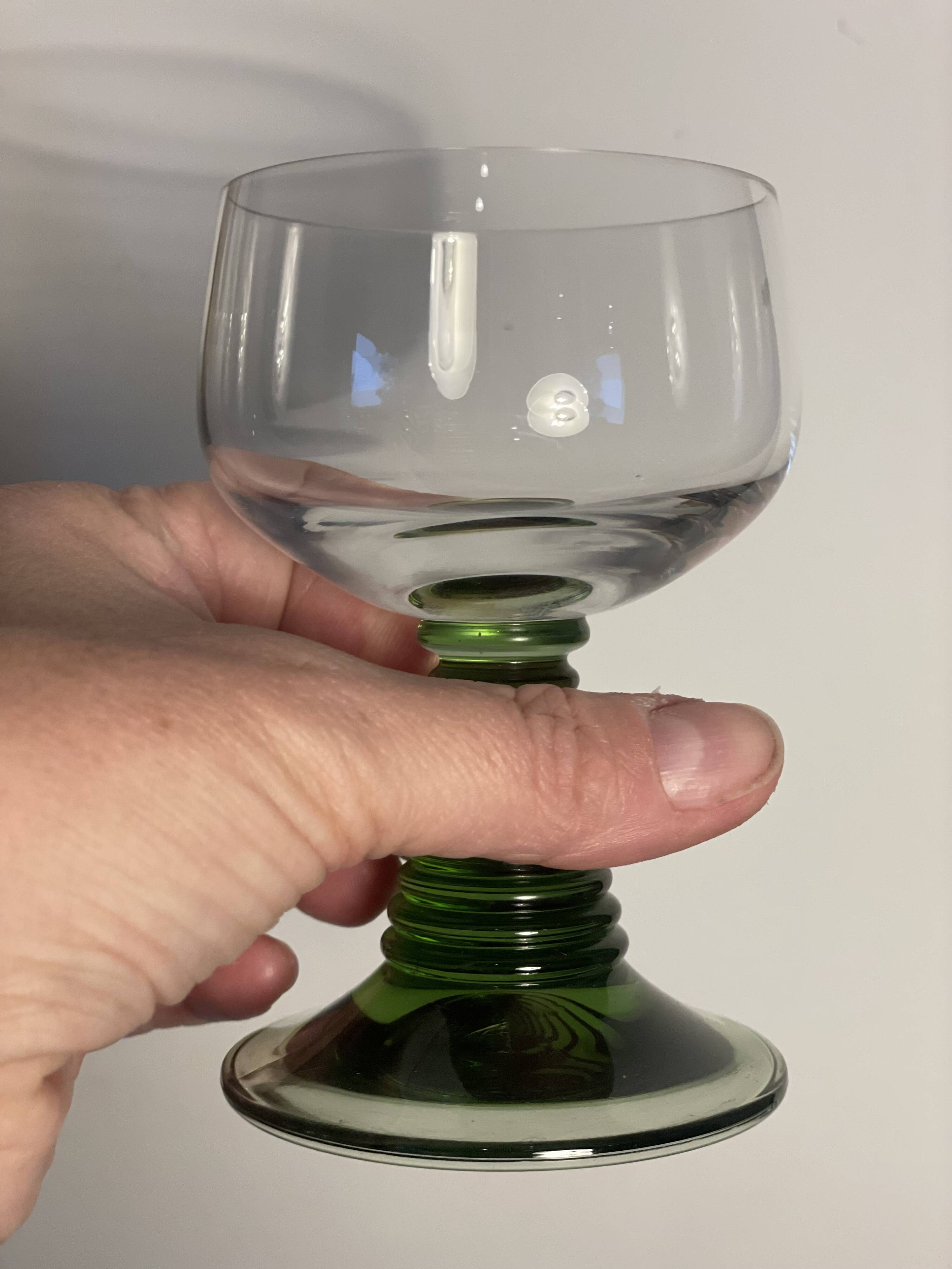 2 two-tone white wine glasses from the 1970s