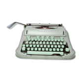 Hermes 3000 typewriter