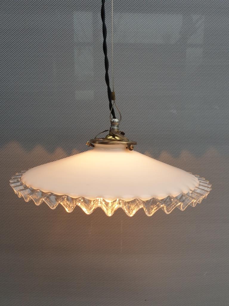 Art Deco ruffled opaline hanging