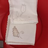 8 linen towels, inlay lace pattern