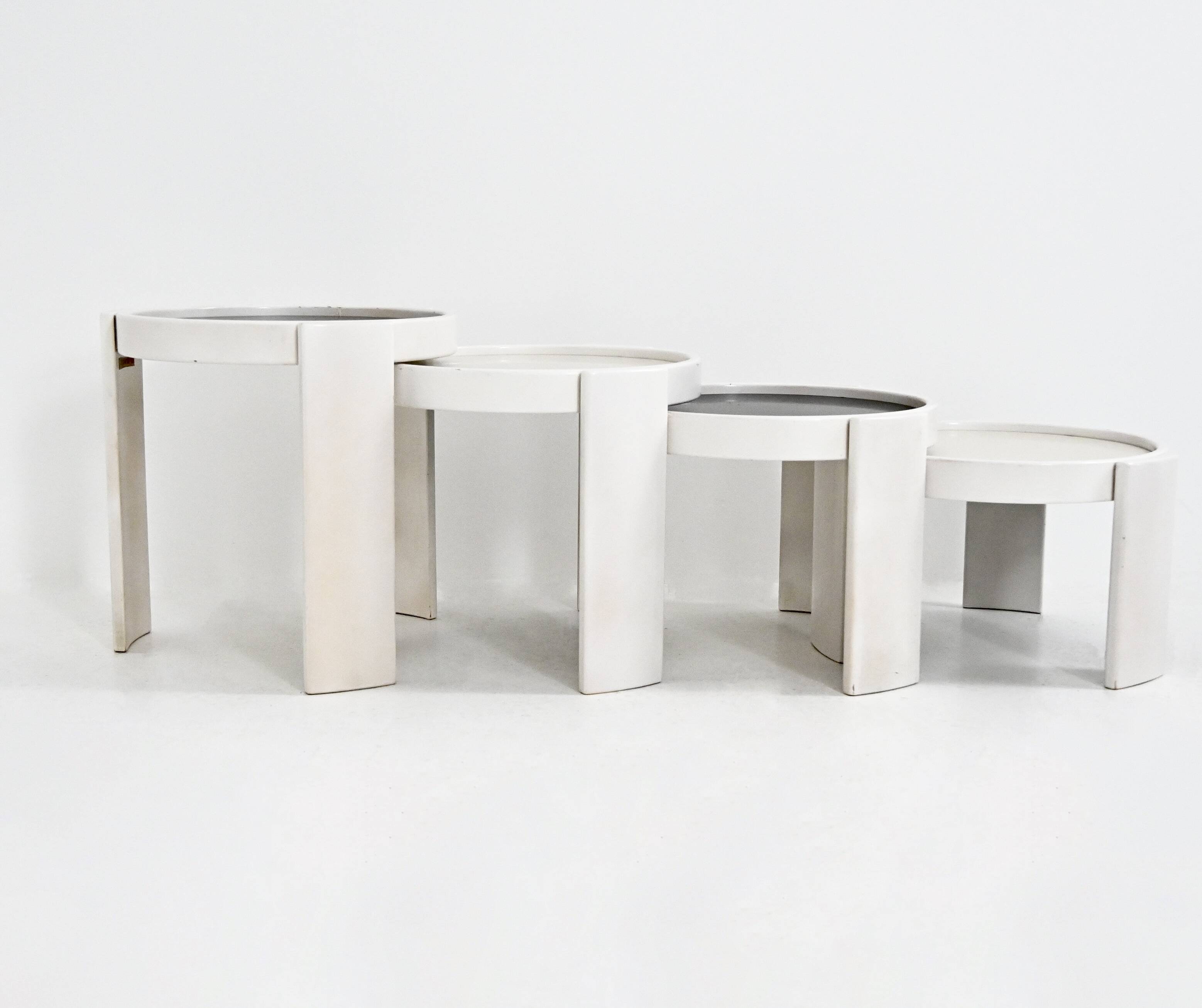 Nest tables model 780, created by Gianfranco Frattini for Cassina, year