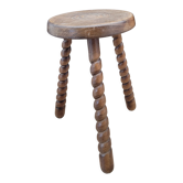 Tripod stool with turned feet