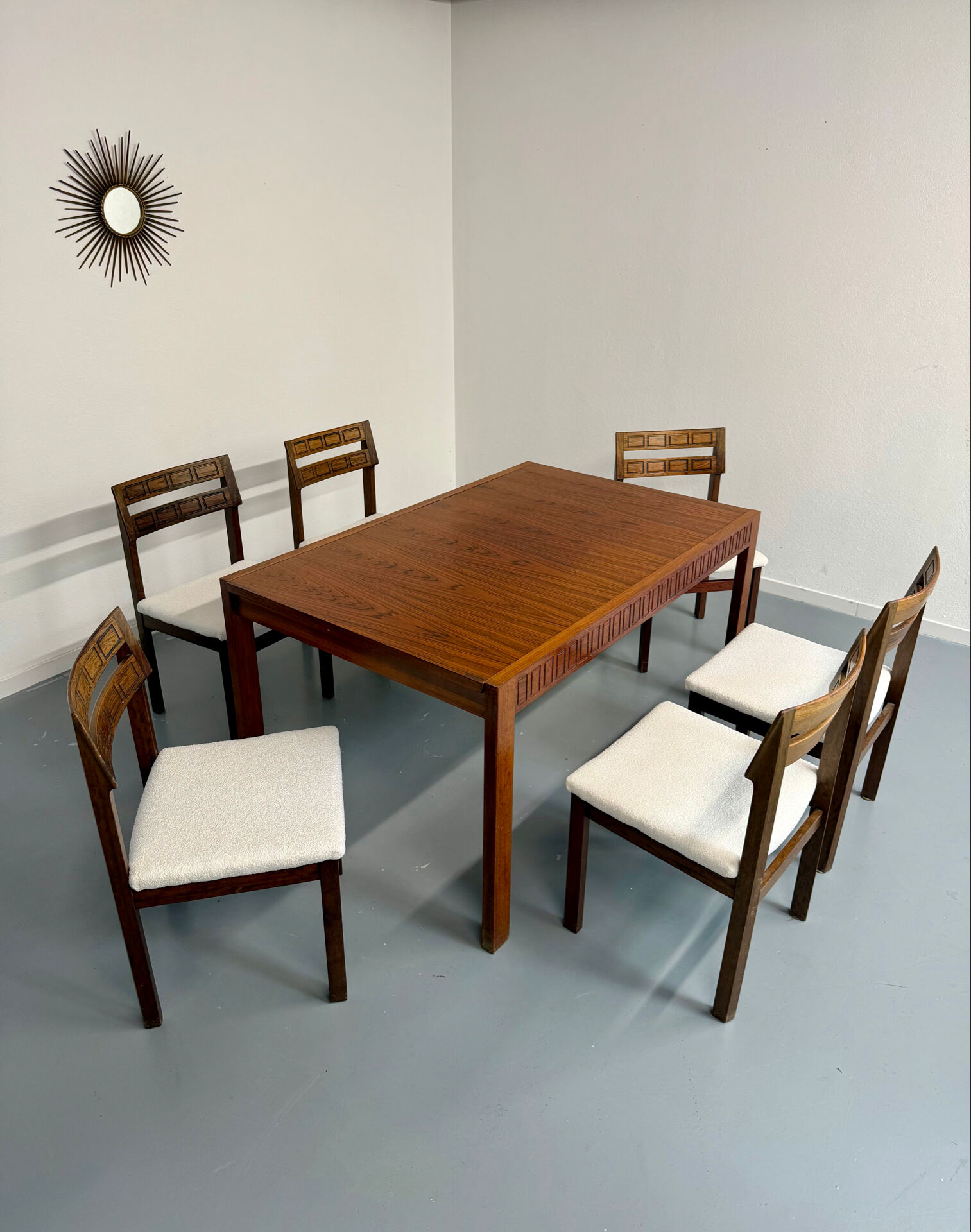 Extendable dining table Italian design 60 geometric rosewood