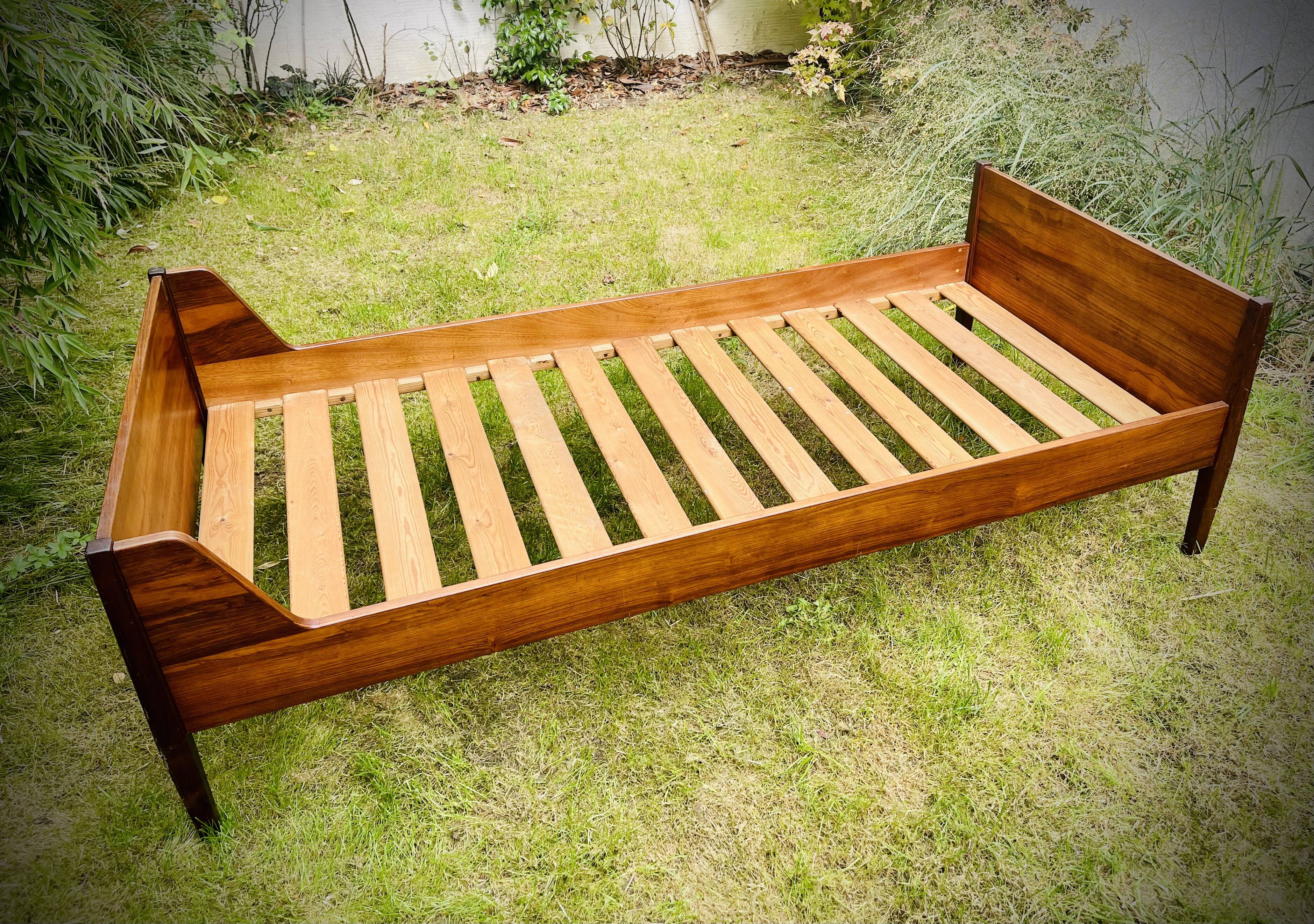 Rosewood daybed by kaj winding for poul hundevad editor