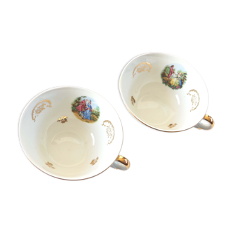 Paire tasses porcelaine médaillon