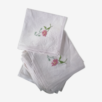 Hand embroidered "flower" and lace embroidered napkins