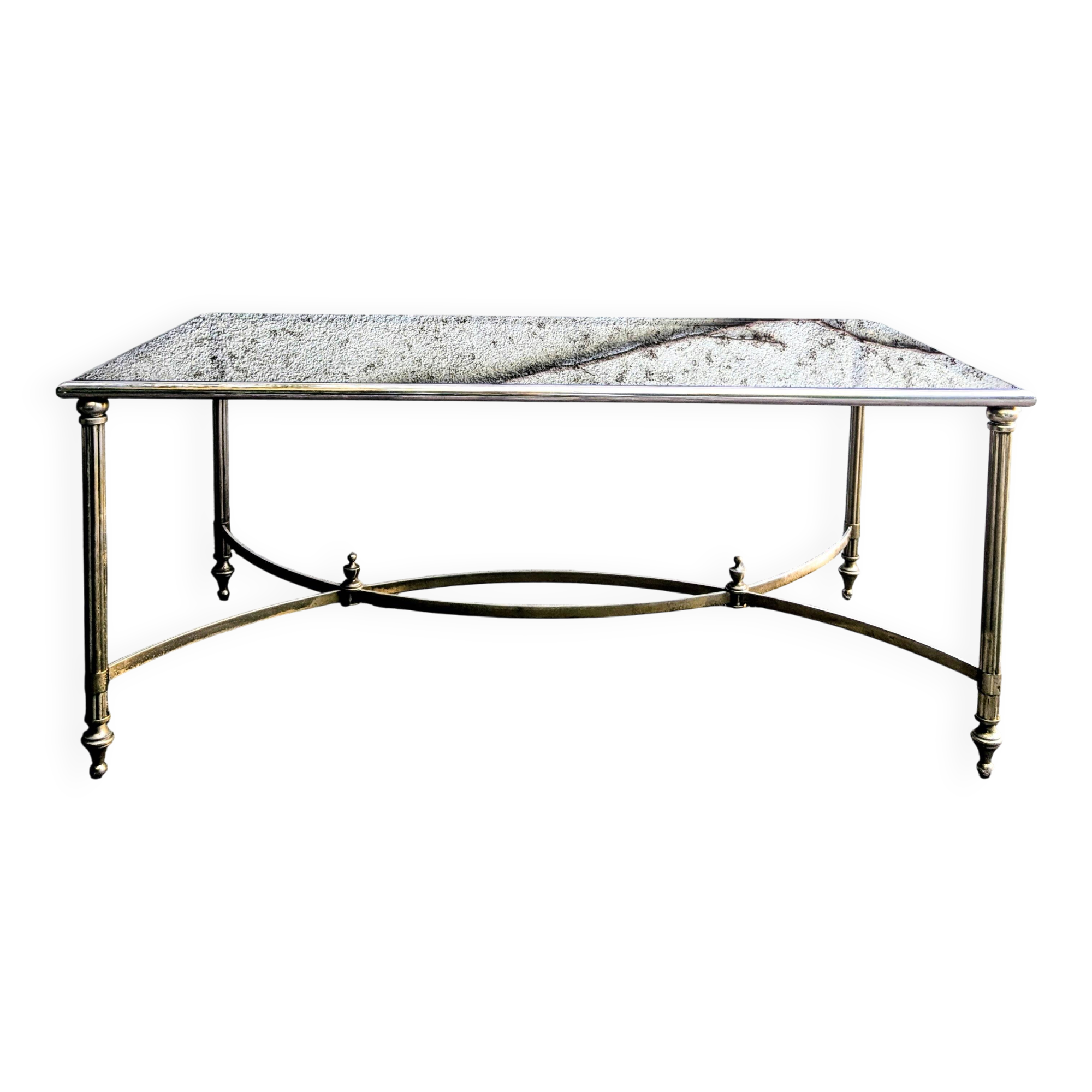Table basse métal et verre fumé