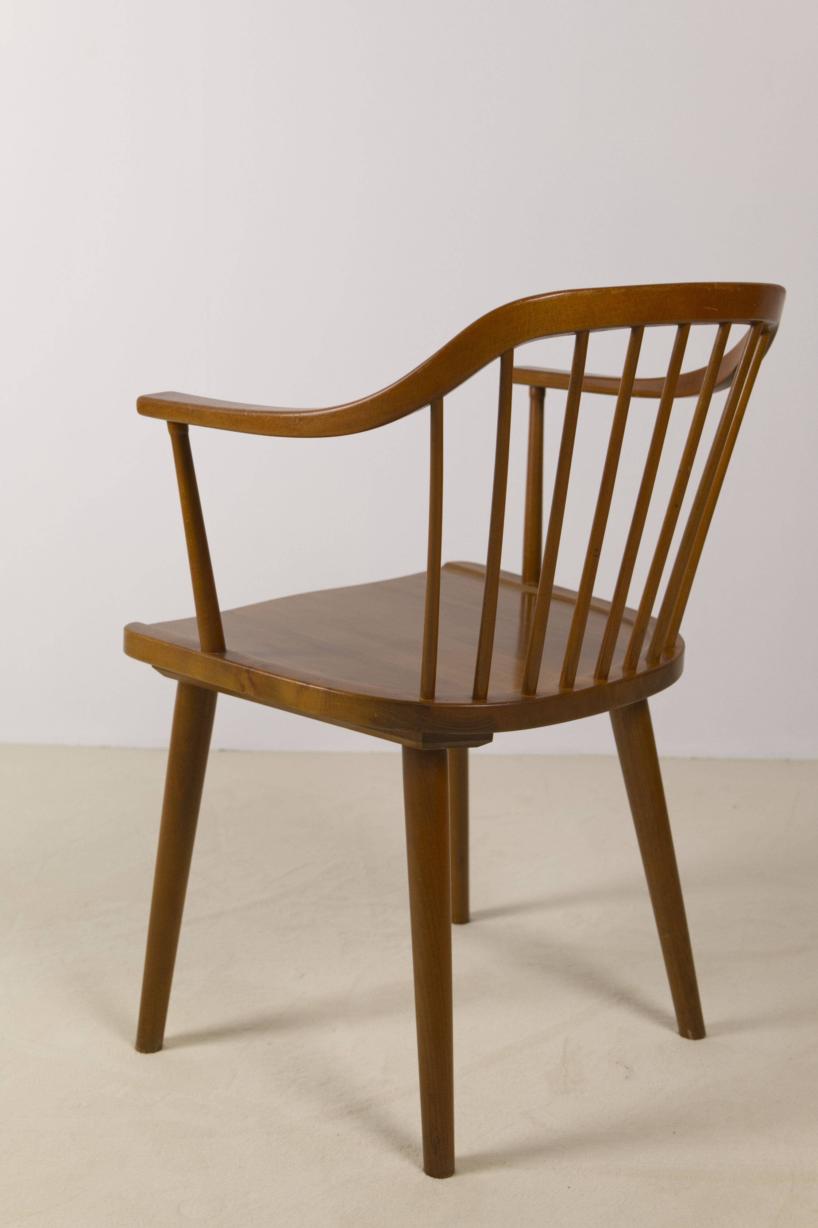 Spindle back armchair by Axel O. Larsen, Model 1776 FH, Denmark, 1940s