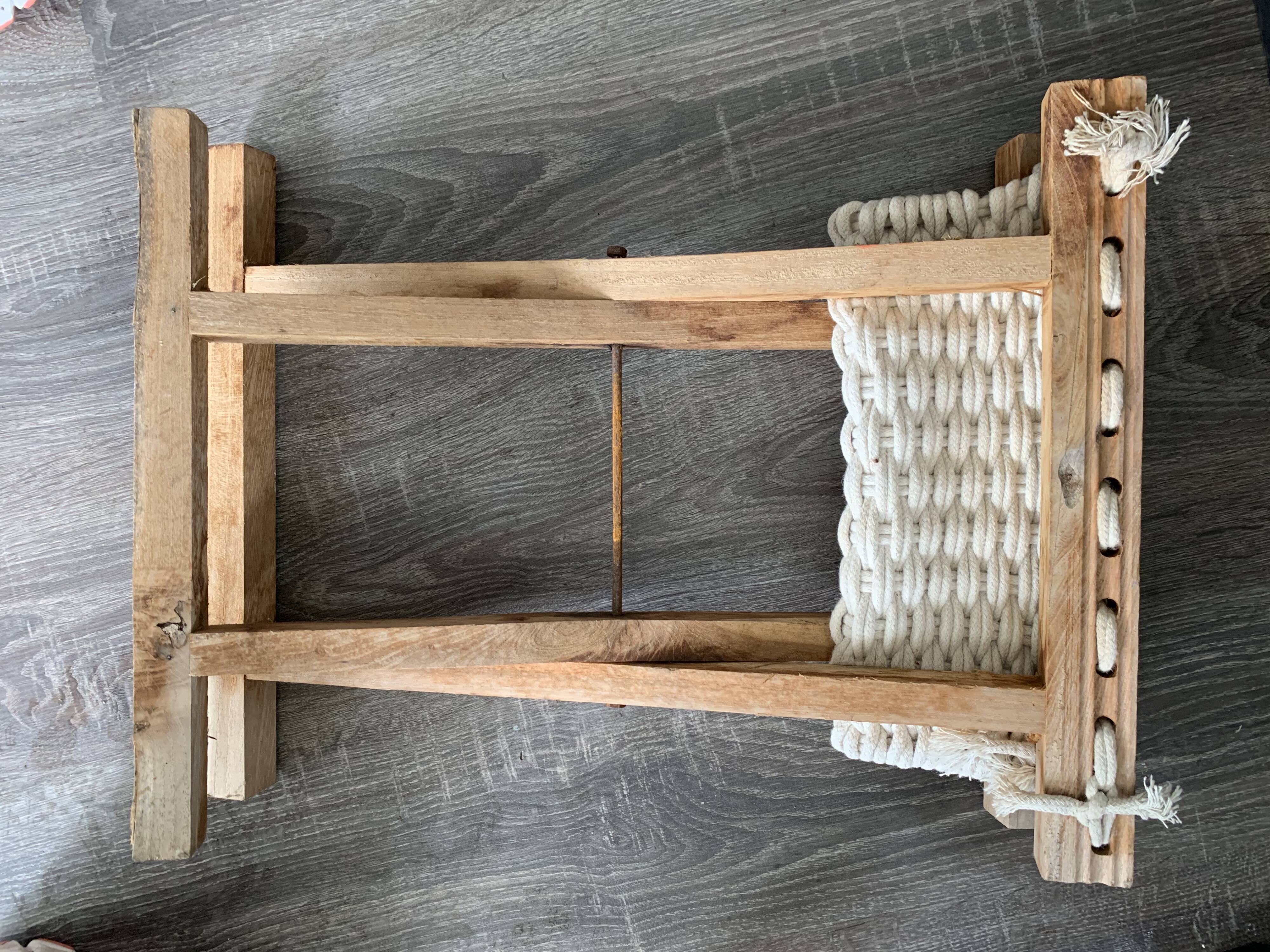 Tabouret bois et corde