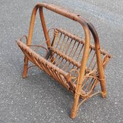 Porte-revue en rotin, années 60