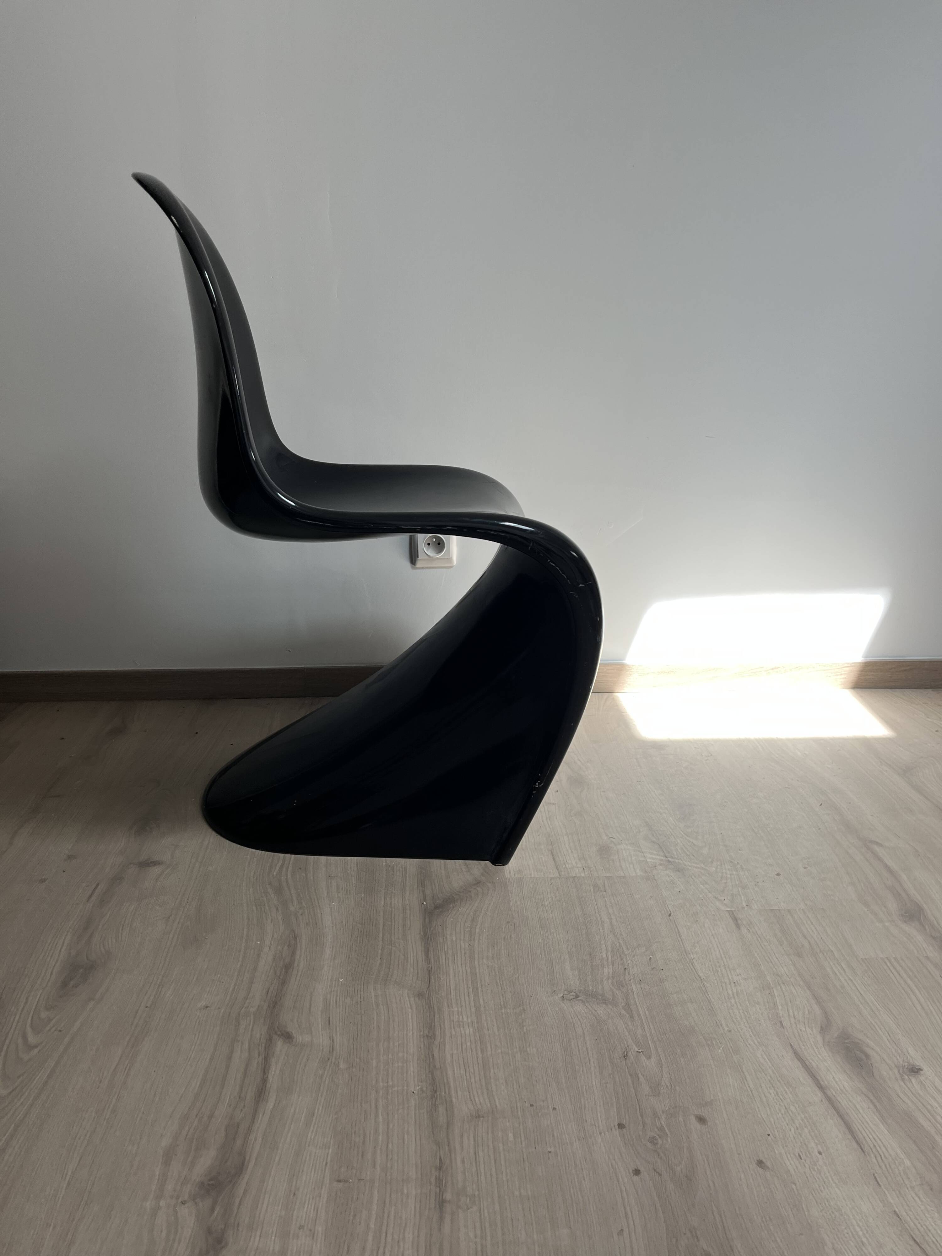 Designer armchair from the 70s by VERNER PANTON