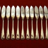 Set of 12 silver metal fish knives net model