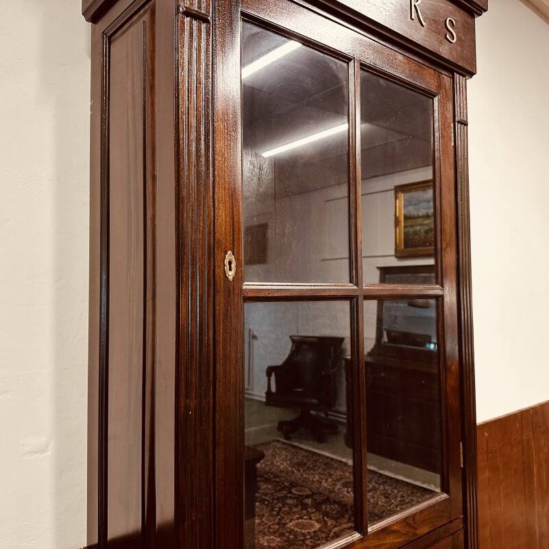 English Classic Books Bookcase