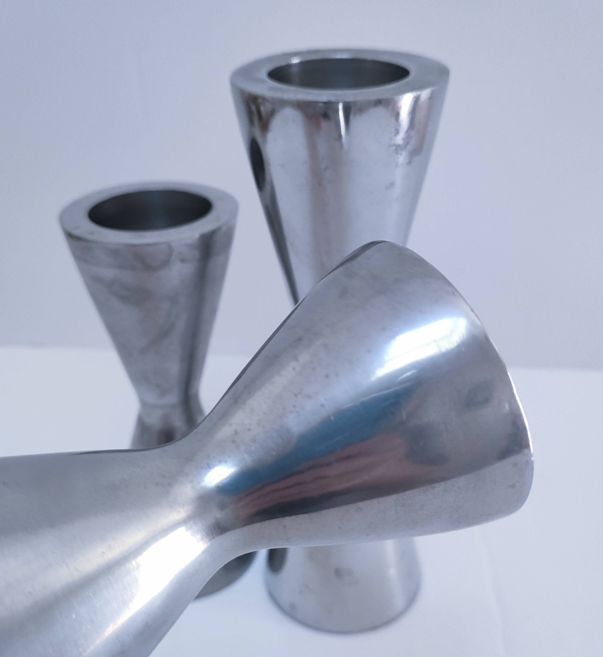 3 bougeoirs "diabolo" en aluminium, 1990