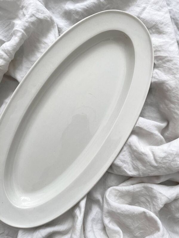 Plat ovale à poisson en terre de fer blanche Creil et Montereau fin 19eme siècle