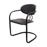 Fauteuil noir pieds en arc
